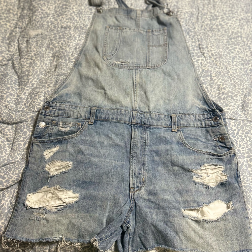 Perfect short overalls